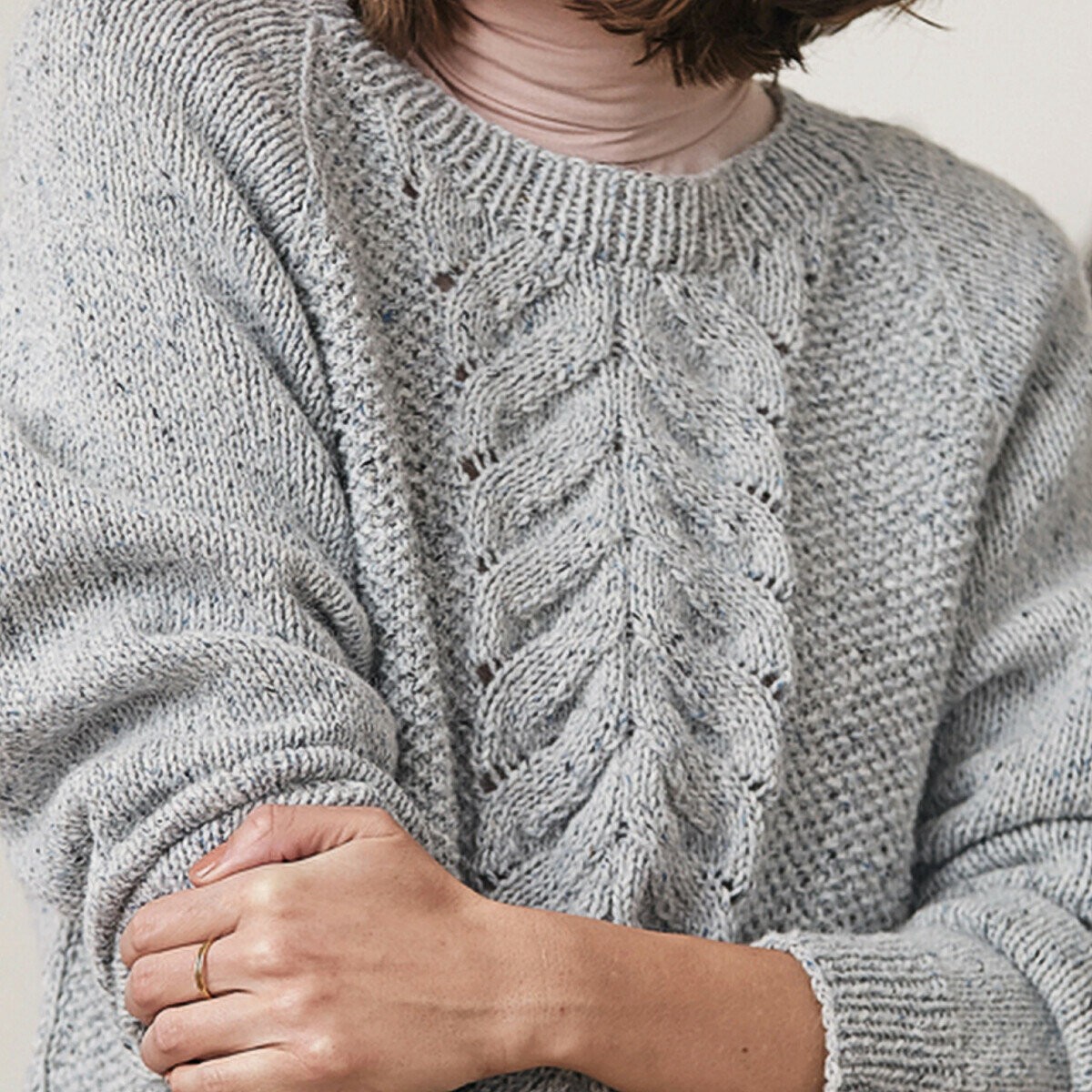 Вязание свитера спицами: какая пряжа подходит